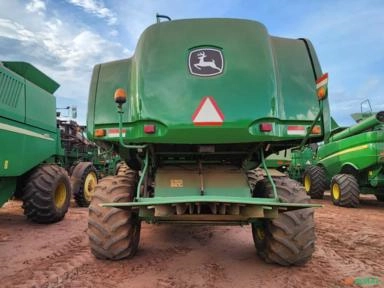 Imagem Colheitadeira John Deere 9750 Ano 2008 Imagem Colheitadeira John Deere 9750 Ano 2008