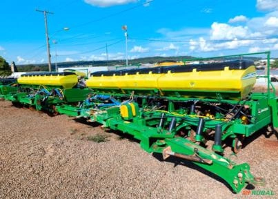Plantadeira John Deere 2126 Ano 2014 Imagem Plantadeira John Deere 2126 Ano 2014