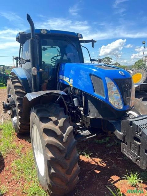 Trator New Holland T7 245 Ano 2015 Imagem Trator New Holland T7 245 Ano 2015