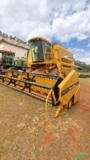 Colheitadeira New Holland TC59 Ano 2003 Imagem Colheitadeira New Holland TC59 Ano 2003