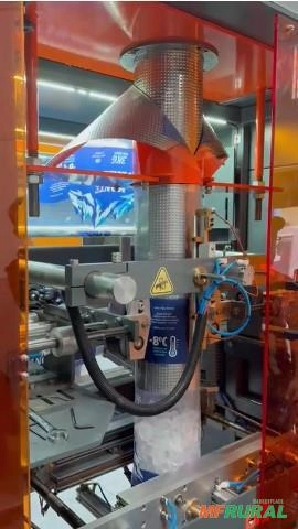 EMPACOTADORA AUTOMÁTICA PARA GELO Imagem EMPACOTADORA AUTOMÁTICA PARA GELO