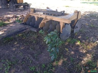 GRADE ARADORA BALDAN com 16 discos Imagem GRADE ARADORA BALDAN com 16 discos