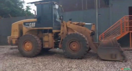 Pá Carregadeira CATERPILLAR 938H, ano 2014 Imagem Pá Carregadeira CATERPILLAR 938H, ano 2014