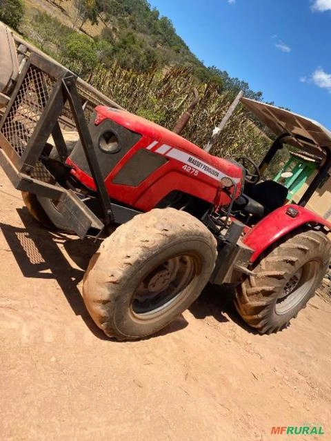 TRATOR DE PNEUS MASSEY FERGUSON ANO 2015 – TRAÇADO Imagem TRATOR DE PNEUS MASSEY FERGUSON ANO 2015 – TRAÇADO
