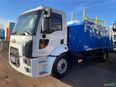 Ford Cargo 1319 2013 Comboio LDA 6mil litros Imagem Ford Cargo 1319 2013 Comboio LDA 6mil litros