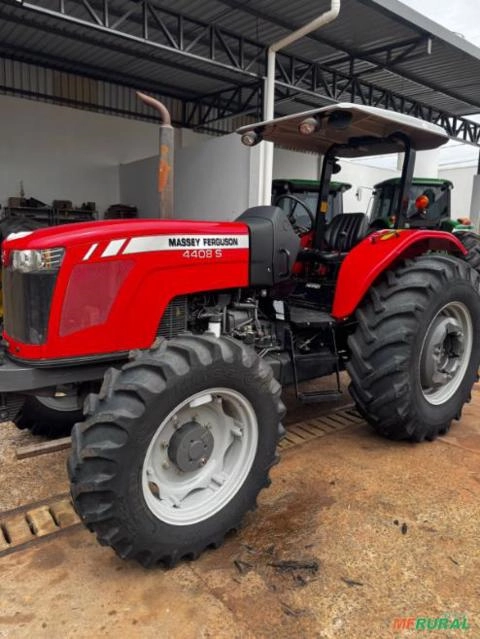 Trator Massey Ferguson 4408S Ano 2022 Imagem Trator Massey Ferguson 4408S Ano 2022