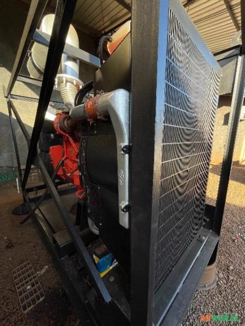 Imagem Gerador de Energia a Diesel 450kva Stemac Imagem Gerador de Energia a Diesel 450kva Stemac