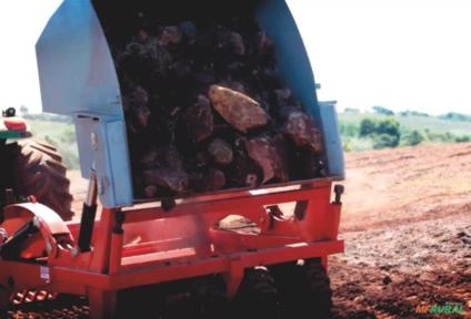 Caçamba Recolhedora de Pedras CATA-PIETRA | AGRIMEC Imagem Caçamba Recolhedora de Pedras CATA-PIETRA | AGRIMEC