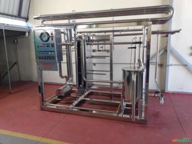 Pasteurizador de leite a placas 15.000 litros por hora Imagem Pasteurizador de leite a placas 15.000 litros por hora