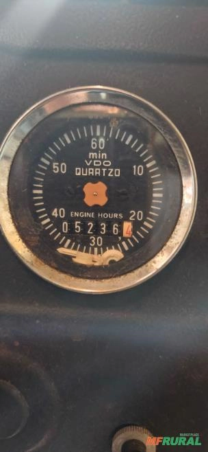 Imagem Trator Massey Ferguson 660 1995 Cabine Original AGCO Imagem Trator Massey Ferguson 660 1995 Cabine Original AGCO