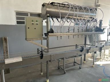 Imagem Máquina Envazadora toda revisada, nunca utilizada estado de nova! Imagem Máquina Envazadora toda revisada, nunca utilizada estado de nova!