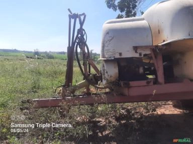 Imagem Pulverizador KO - Tanque de 2.000 Litros Imagem Pulverizador KO - Tanque de 2.000 Litros