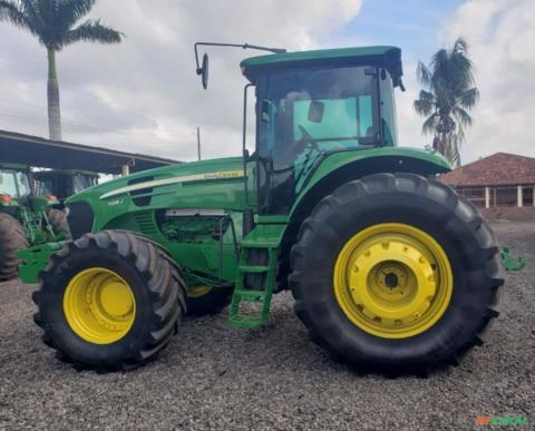 Trator John Deere 7210j Imagem Trator John Deere 7210j