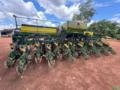 Plantadeira John Deere CCS2117 - 15 Linhas, 50cm, Taxa Variável, 2019 Imagem Plantadeira John Deere CCS2117 - 15 Linhas, 50cm, Taxa Variável, 2019
