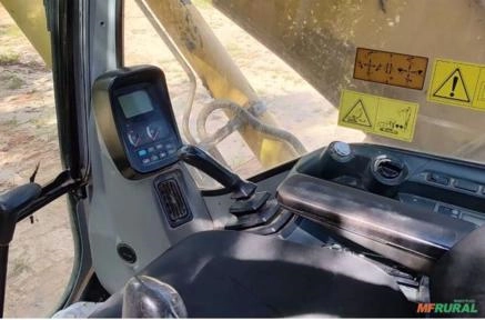 Imagem Escavadeira New Holland E215B | Ano 2012 | Apenas 6.500 horas Imagem Escavadeira New Holland E215B | Ano 2012 | Apenas 6.500 horas