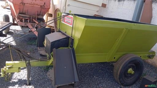 Adubadeira kamaq Imagem Adubadeira kamaq