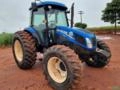 Trator New Holland TL 85 E Imagem Trator New Holland TL 85 E