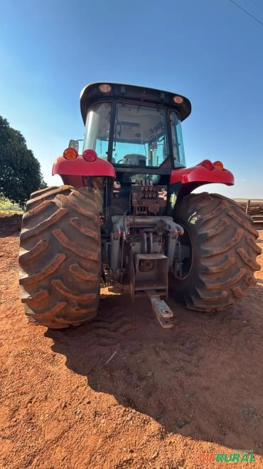 Imagem Trator Massey Ferguson 7415 Dyna-6 - Ano 2013 Imagem Trator Massey Ferguson 7415 Dyna-6 - Ano 2013