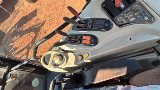 Imagem Trator Massey Ferguson 7415 Dyna-6 - Ano 2013 Imagem Trator Massey Ferguson 7415 Dyna-6 - Ano 2013