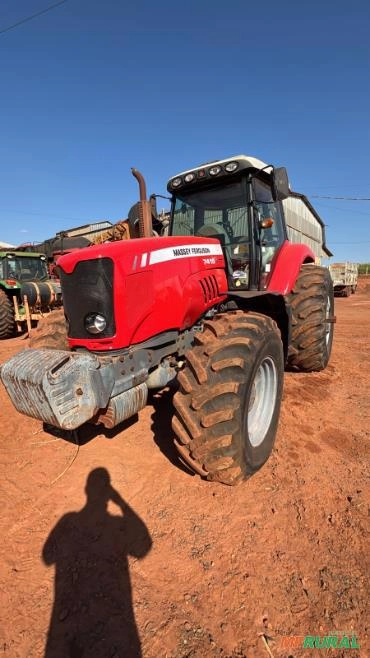 Trator Massey Ferguson 7415 Dyna-6 - Ano 2013 Imagem Trator Massey Ferguson 7415 Dyna-6 - Ano 2013