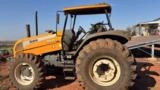 Trator Valtra BM 125i - Ano 2008 com 5.474 Horas de Uso Imagem Trator Valtra BM 125i - Ano 2008 com 5.474 Horas de Uso