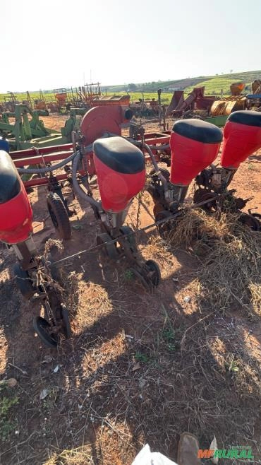 Semeadora Baldan SEHA-AC3000 - Ano 2014 Imagem Semeadora Baldan SEHA-AC3000 - Ano 2014