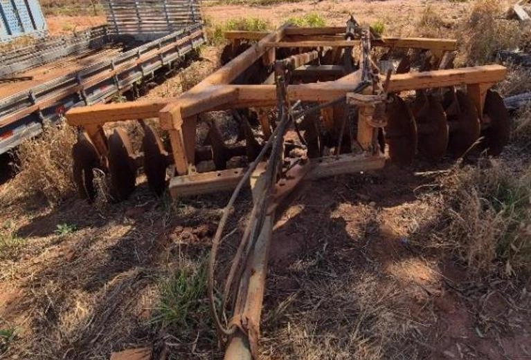 Grade Intermediária Baldan Cri 28X28 2013 em Jaboticabal SP à 894208