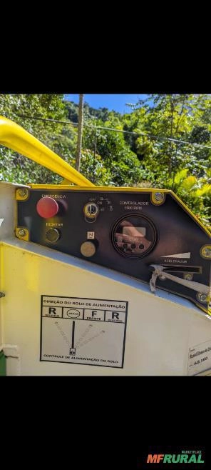 Triturador de galhos profissional - PDU 200 G Imagem Triturador de galhos profissional - PDU 200 G