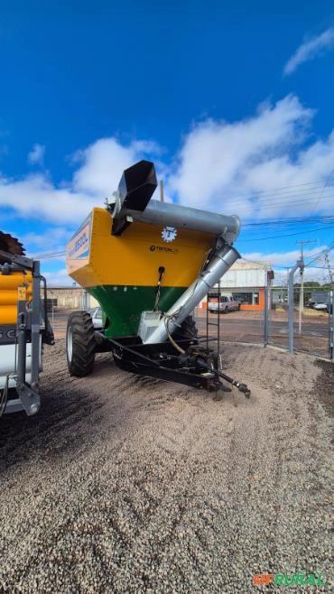 CARRETA BAZUCA GRANELEIRA TRITON FLEX 2023 Imagem CARRETA BAZUCA GRANELEIRA TRITON FLEX 2023