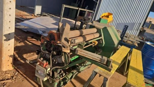 CALANDRA HIDRÁULICA Imagem CALANDRA HIDRÁULICA