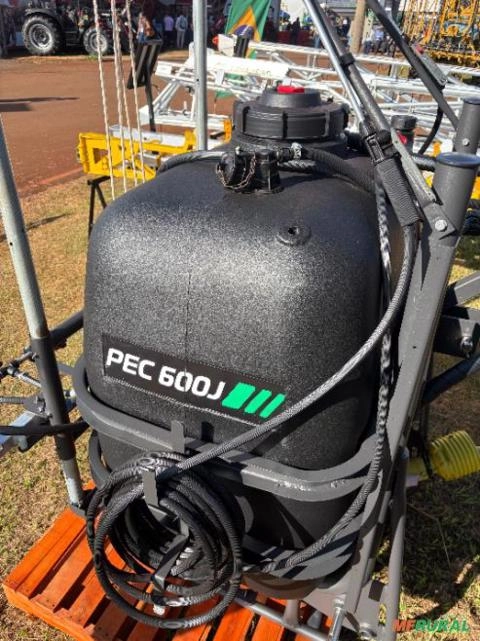 Pulverizador Pecuário 600L Jenc Imagem Pulverizador Pecuário 600L Jenc