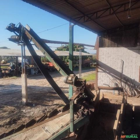 Usina produtora de açúcar mascavo, melaço e cachaça Imagem Usina produtora de açúcar mascavo, melaço e cachaça