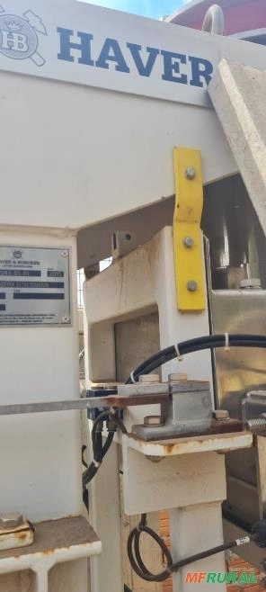 Ensacadeira estacionária Haver & Boecker (2015) Imagem Ensacadeira estacionária Haver & Boecker (2015)