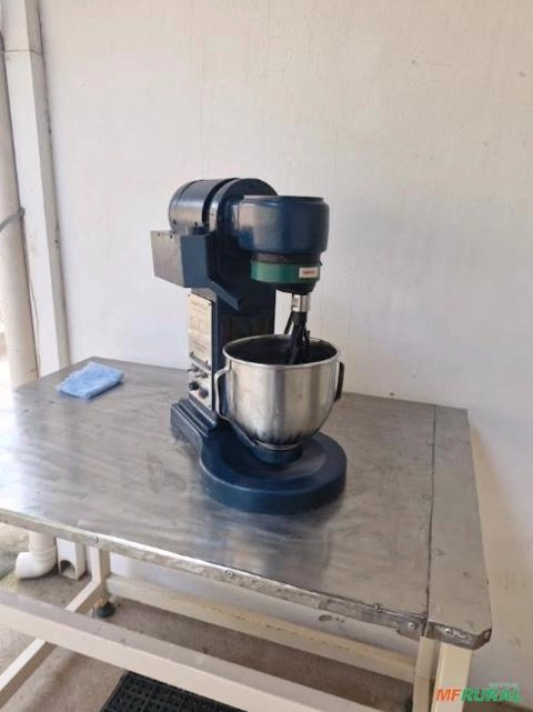 ARGAMASSADEIRA AUTOMÁTICA TENSÃO 220V - ANO 2021 Imagem ARGAMASSADEIRA AUTOMÁTICA TENSÃO 220V - ANO 2021