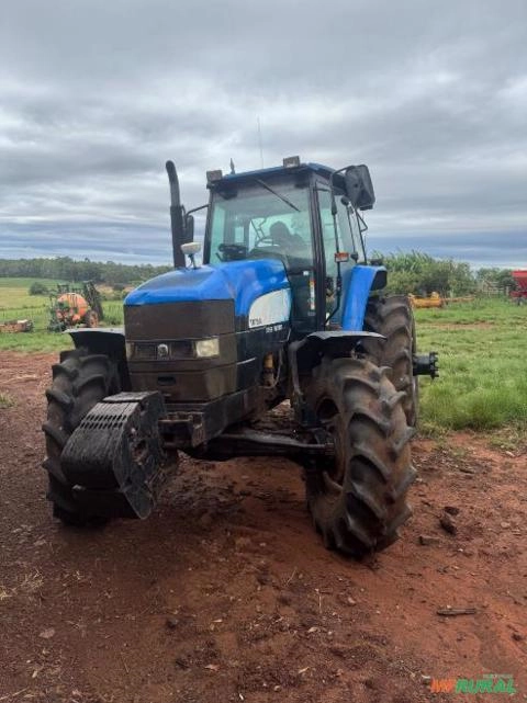 Trator New Holland TM 7010 Imagem Trator New Holland TM 7010