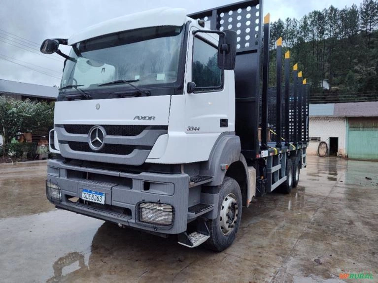 Caminhões Mercedes Benz 3344 plataforma transtora 6x4 traçado Imagem Caminhões Mercedes Benz 3344 plataforma transtora 6x4 traçado