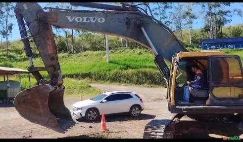 Escavadeira Volvo 460 BLC Imagem Escavadeira Volvo 460 BLC