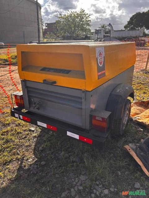 Compressor de Ar Atlas Copco 150 PCM Imagem Compressor de Ar Atlas Copco 150 PCM