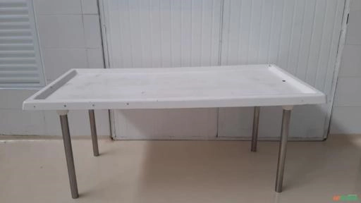 MESA MANIPULAÇÃO EM POLIETILENO Imagem MESA MANIPULAÇÃO EM POLIETILENO