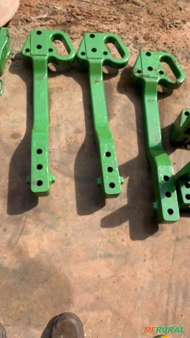 Reforço da Barra de Tração (Rabicho) John Deere – Usado e Original Imagem Reforço da Barra de Tração (Rabicho) John Deere – Usado e Original