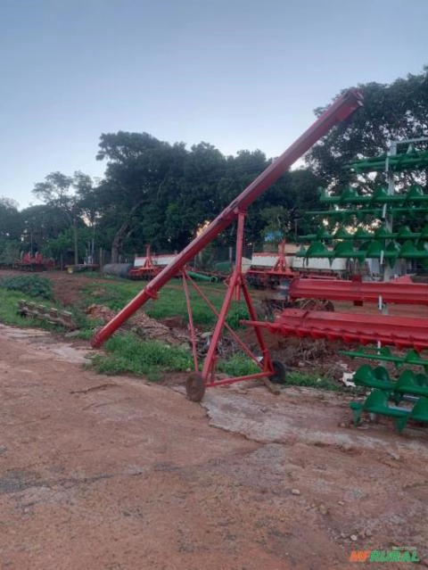 Rosca Chupim com Acionamento a Cardã Imagem Rosca Chupim com Acionamento a Cardã
