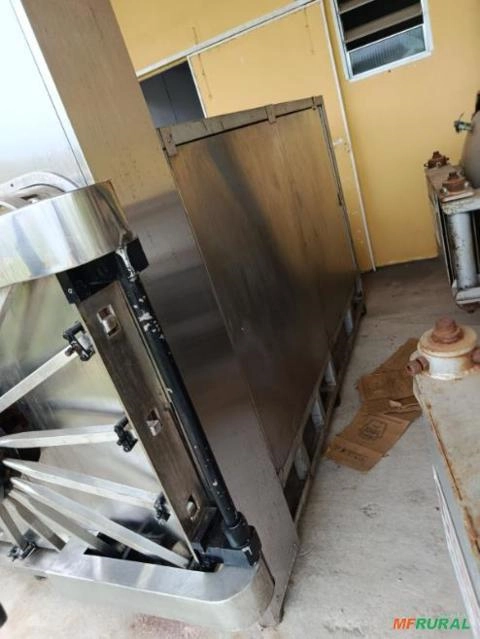 AutoClave de Inox Horizontal 2000L Marchette Imagem AutoClave de Inox Horizontal 2000L Marchette