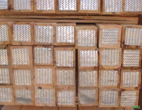 Dormente de eucalipto Imagem Dormente de eucalipto