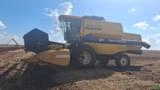 COLHEDEIRA NEW HOLLAND TC 5090 - 2010 Imagem COLHEDEIRA NEW HOLLAND TC 5090 - 2010