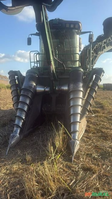 Colheitadeira John Deere 3520 – 1 Linha Ano 2015 • Excelente Estado Imagem Colheitadeira John Deere 3520 – 1 Linha Ano 2015 • Excelente Estado