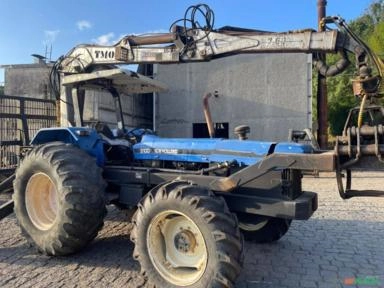 Trator New Holland S 100 - Ano 2007 Imagem Trator New Holland S 100 - Ano 2007