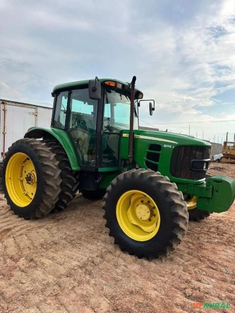 Jhon deere 6125j Imagem Jhon deere 6125j