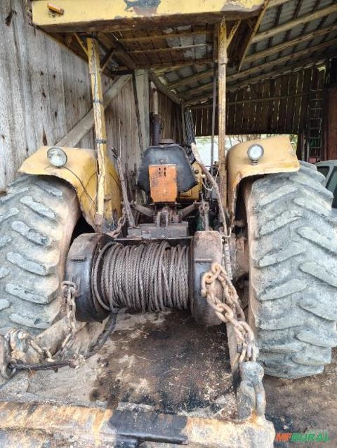 Trator Valtra/Valmet 85 ID com Guincho TMO 33 Toneladas Imagem Trator Valtra/Valmet 85 ID com Guincho TMO 33 Toneladas