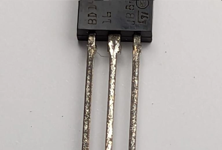 Sp Transistor 2X Transistor Pnp Bd140-16 80V 1,5A Importado Stm em Suzano SP à 913752