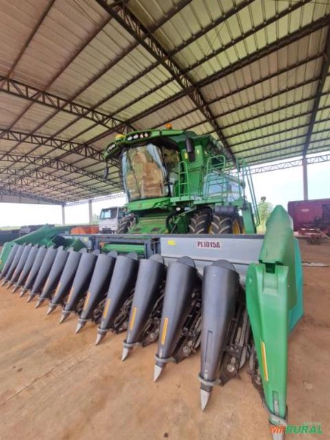 COLHEITADEIRA JOHN DEERE S660 Imagem COLHEITADEIRA JOHN DEERE S660